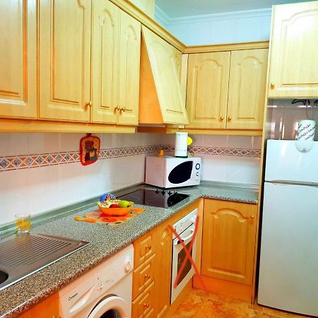 Sunny Appartment In The Center Torrevieja Exterior photo